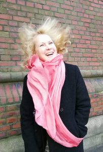 Gunilla Matheny i Skrivradion med Jeanette Niemi